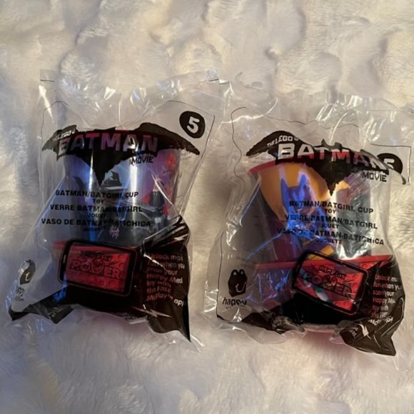 McDonald's The Lego Batman Movie Batman Batgirl Cup No 5 Batman Viewer NIP - Picture 3 of 9
